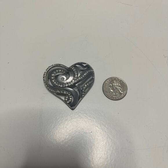 Chico's pin brooch burnished silver tone gray with rhinestones heart 2008 - Picture 6 of 10